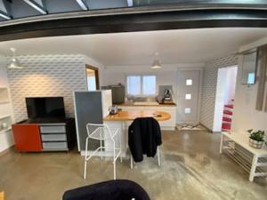 Appartements Maison duplex avec terrasse proche de la gare SNCF : photos des chambres