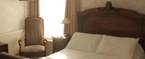 Deluxe Double Room room in Leofric Legends