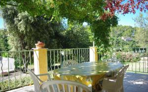 Maisons de vacances Maison avec piscine la bastide : photos des chambres