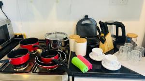 Newly Furnished bright and cozy studio apartment - Damac Hills