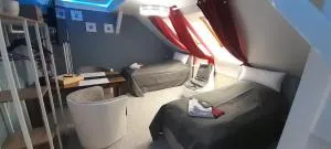 Best-Preis -VIP Lounge- mit Netflix, Self-Check-In, eBike Ladestation, Fahrradraum, WLAN und Netflix - direkt am Elberadweg im Herzen von Wittenberge - Kuhberg