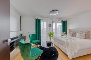 Appartements Cinema Moon Luxury - Gare 3min - Proche Paris : photos des chambres