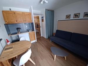 Studio av balcon Sud Ouest 4 p