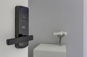 Double Room with Private Bathroom room in Traveller House