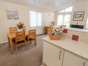 The Hideaway - Heritage Park