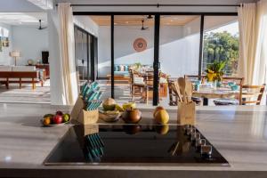 Casa Ojos Azules, Nosara. New Listing