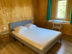Chalets Escapade Romantique en Chalet Nature, Calme et Douceur au Bord de Marne : photos des chambres