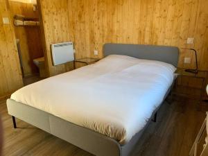 Chalets Escapade Romantique en Chalet Nature, Calme et Douceur au Bord de Marne : photos des chambres
