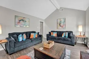 Glamorous 3BR 2BA house w/ large fenced backyard - 米灵顿