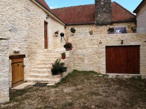 Maisons de vacances Maison de charme Sarladais Perigord noir Bouzic : photos des chambres