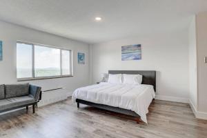 Newly Renovated 1 Bedroom Apartment near Downtown