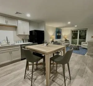 Harbourtown Suite Water View - Duxbury