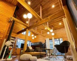 -PaprumBase北軽井沢- 高台に佇む一軒家貸別荘とテントサウナ11名まで可 - Saikubo