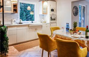 Beautiful apartment in Stezyca with Sauna WiFi and 2 Bedrooms
