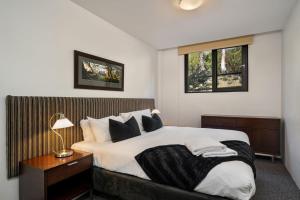 Lantern 3 Bedroom Terrace with majestic mountain view