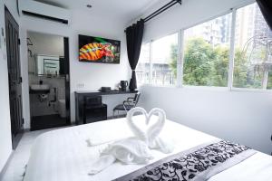 Thonglor Suites Hotel
