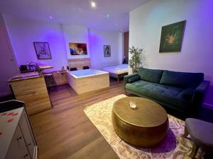 Appartements Colline, La suite spa privee, Netflix-clim : photos des chambres