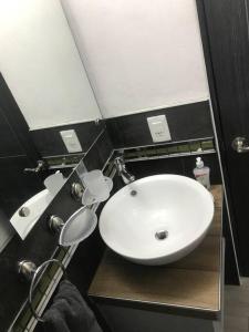 Habitación Irving confortable con baño privado