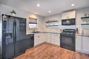 Charming Clovis Home with Covered Patio!