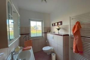 Ferienwohnung OTTOSIN mit Terrasse und Garten