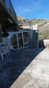 a Ceramarrotta Petralia Tra Taormina e Castelmola