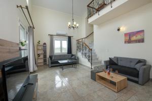 Villa Ifigeneia Private Hot Tub Rooms