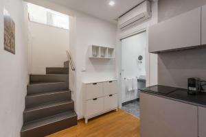 RG8 Independent Apartment