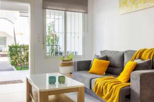 Apartment Pink Vistabella 1 - Winter by the sea