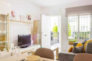 Apartment Pink Vistabella 1