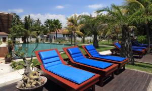 Puri Saron Hotel Baruna Beach Lovina