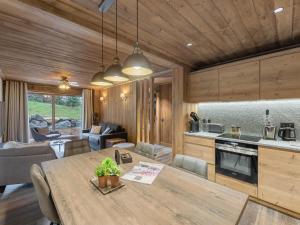 Appartements Charmant appartement a Courchevel Le Praz, proche des pistes, 4 adultes | 1 enfant, services inclus - FR-1-568-22 : photos des chambres