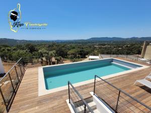 Maisons de vacances Casa Balancinu Vue panoramique sur montagne et Mer Piscine Privee : photos des chambres