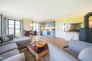 Reethaus ZEESENBOOT am Golfplatz - Lohme