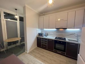 СЕМИЦВІТ CENTRAL House з КОНДИЦІОНЕРОМ