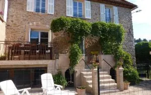 La maison de pepe a rougiers - 西格