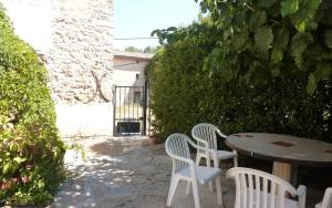 Maisons de vacances La maison de pepe a rougiers : photos des chambres