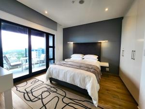 1908 Oceans Apartment - by Stay in Umhlanga
