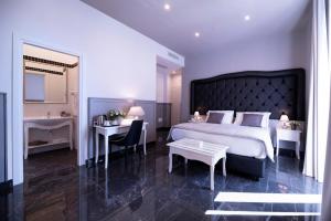 Double or Twin Room with Balcony room in Villa Elisio Hotel & Spa