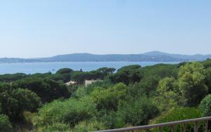 "villa mona" a 700 m de la mer