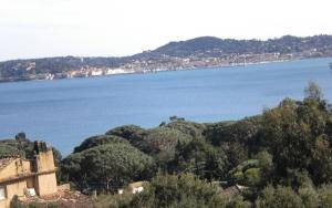 "villa mona" a 700 m de la mer