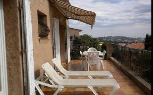 "villa mona" a 700 m de la mer