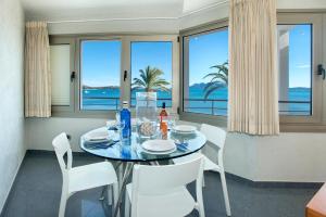 Apt Magnifics with sea view by JS Villas