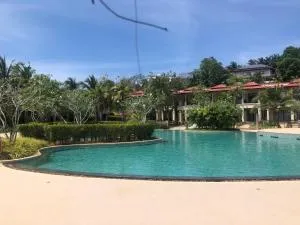 Phuket 2-Bedrooms 403m2 Private Poolside XL-Family Villa - Layan pláž