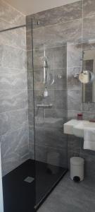 Hotels Hotel Uhainak : Chambre Double avec Balcon