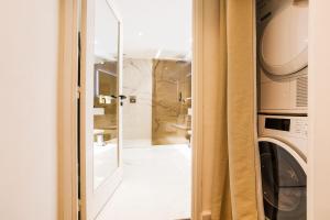 Appartements LE MAY AP4338 By Riviera Holiday Homes : photos des chambres
