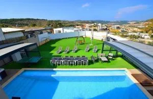 וילה אל סלבדור - וילה מדהימה עם בריכה פרטית וג'קוזי וממ"ד - 卡梅尔