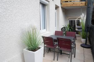 Appartements La Grotte Bourguignonne, Terrasse exterieure : photos des chambres