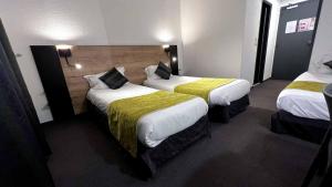 Hotels Hotel Lacour : Chambre Lits Jumeaux - Vue sur Jardin