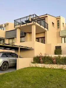 StillbayViews - Jongensfontein