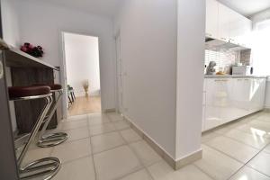 Luxury Studio M Romancierilor